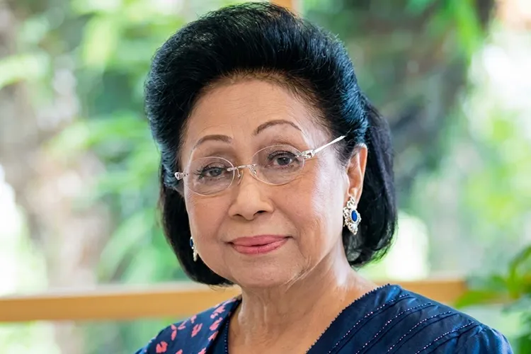 Martha Tilaar: Perintis Kosmetik Tradisional yang Mengubah Industri Kecantikan