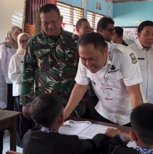 Bimbingan Belajar Gratis dan Modul Sekolah: Wajah Baru Akses Pendidikan Daerah