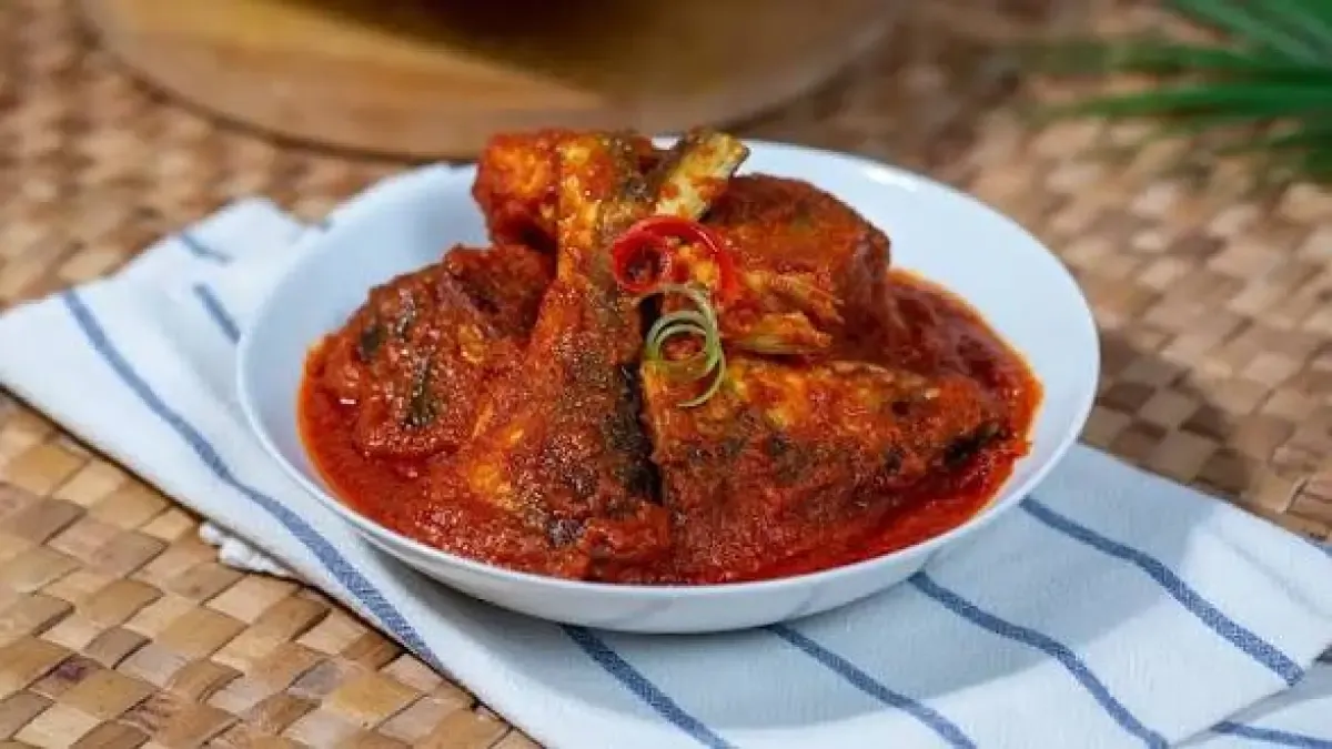 Empat Resep Ikan Pedas Lezat dengan Kuah Merah Gurih