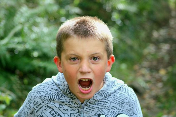 Membedakan Tantrum, Meltdown, dan Overload pada Anak