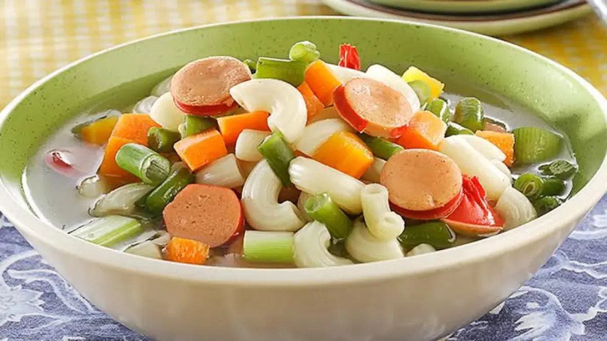 Sop Sosis Makaroni Gurih: Menu Praktis Keluarga