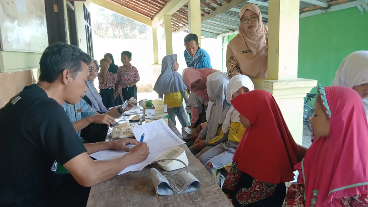 Keracunan Makanan di Sekolah: Panduan Darurat untuk Orang Tua