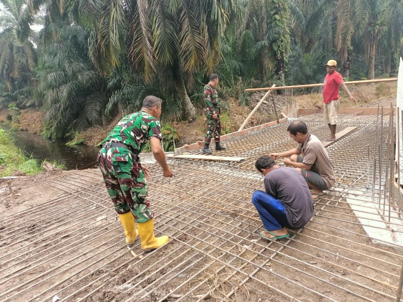 Warga Swadaya Bangun Jembatan: Saat Infrastruktur Lokal Mengubah Akses Daerah Terpencil