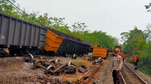 Tabrakan Babaranjang di Talang Baru dan Alarm Keselamatan Operasional