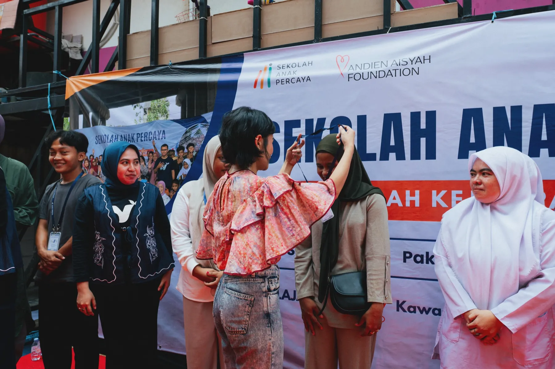 Dari Pilah Sampah hingga Sekolah: Menanamkan Kesadaran Lingkungan pada Anak