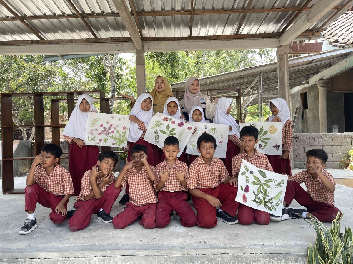 Mengintegrasikan Seni Tradisional dan Lingkungan dalam Pembelajaran SD