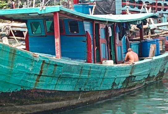Kapal Bom Masih Bebas, Penegakan Hukum Perikanan Dipertaruhkan
