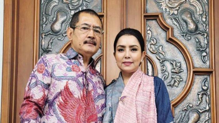 Dua Penyanyi Legendaris dan Makna Baru di Balik Comeback Panjang