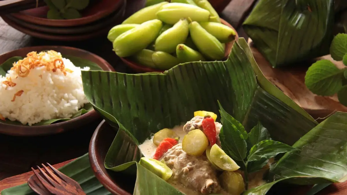 Asem-Asem Daging dan Garang Asem: Dua Wajah Kuah Asam Gurih dari Jawa Tengah