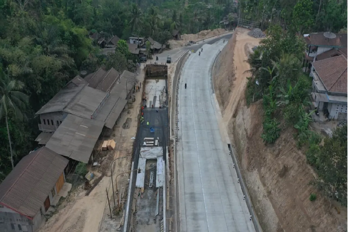 Jalur Penyelamat Darurat di Jalan Tol dan Jalan Rawan: Infrastruktur yang Menentukan Nyawa