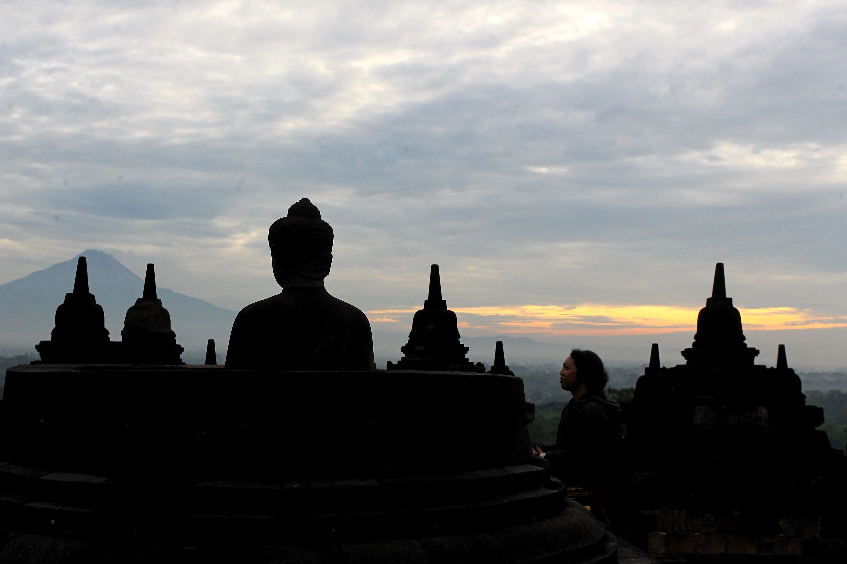 Konser Tenor Legendaris di Borobudur: Izin Dicabut, Kepercayaan Publik Taruhannya