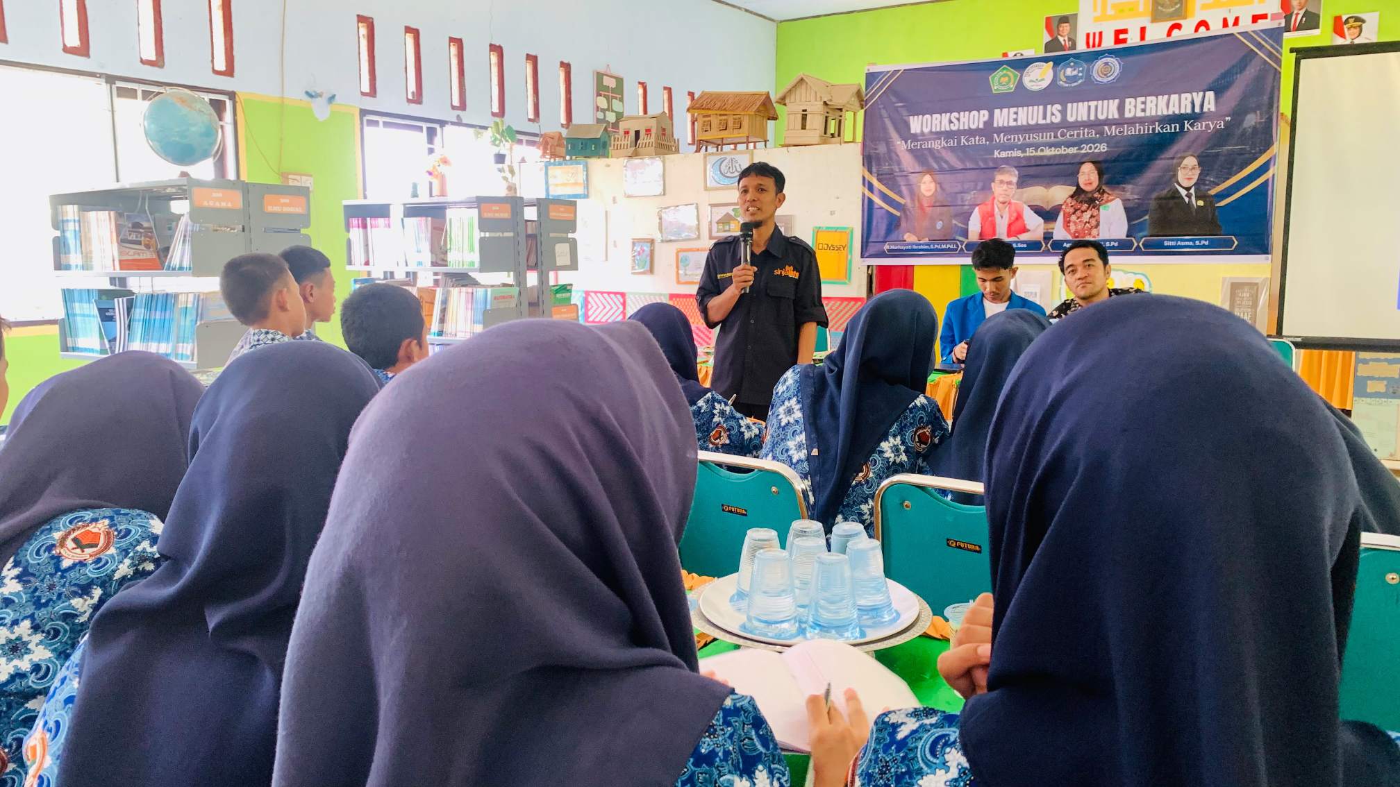 Workshop Menulis Sekolah: Dari Ruang Kelas ke Karya Nyata