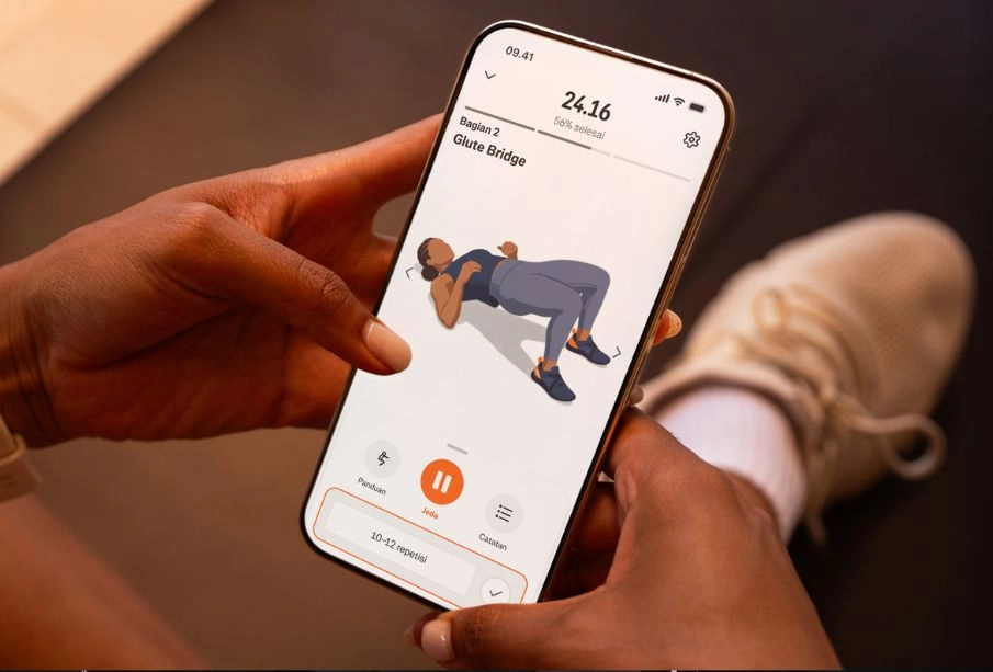 Strava Merevolusi Latihan Beban Pemula dengan Coach Virtual