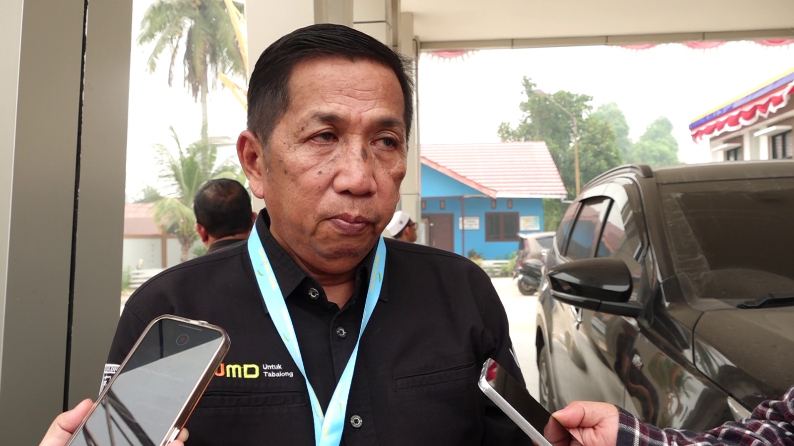Seragam Gratis: Dari Bantuan Sosial Menjadi Mesin Pemberdayaan Penjahit Lokal