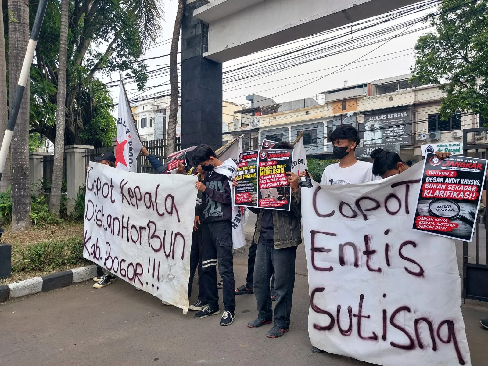 Aktivis Desak Penyelidikan Pergeseran Anggaran Miliaran Rupiah di Daerah