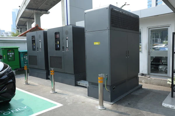 Flash Charging 5 Menit BYD: Mengubah Cara Kita Mengisi EV