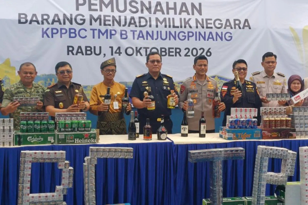 Bea Cukai Tanjungpinang Musnahkan Barang Ilegal Rp4,3 Miliar: Tegas, Tapi Cukupkah?