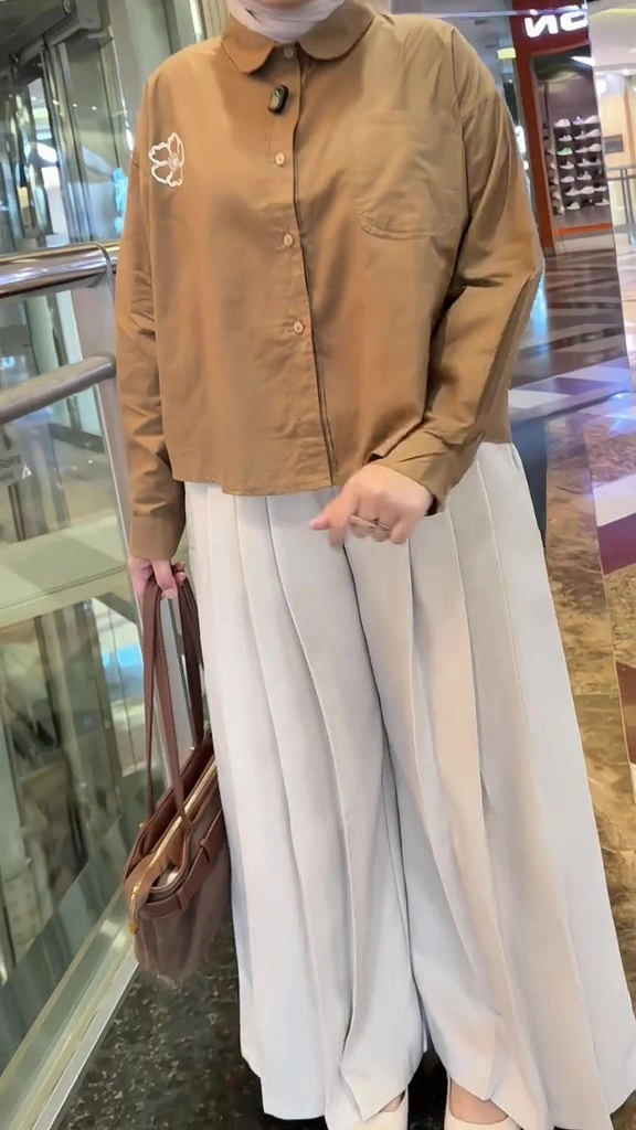 Kulot Palazzo High Waist Lagi Ramai di FYP, Ini Cara Pilih Size dan Contekan Mix & Match