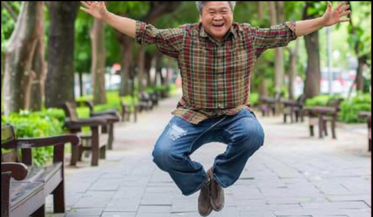 Latihan Melompat untuk Lansia: Cara Efektif Cegah Osteoporosis dan Jaga Keseimbangan