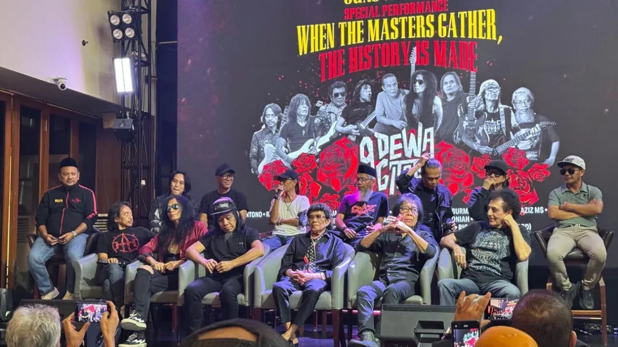 Sembilan Dewa Gitar Buka Panggung Konser Guns N' Roses Jakarta