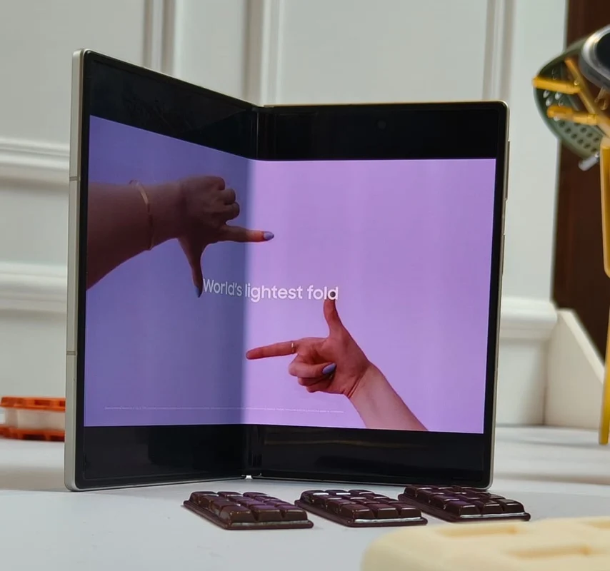 Galaxy Z Fold8 vs Z Fold7: Upgrade atau Tahan Dulu?