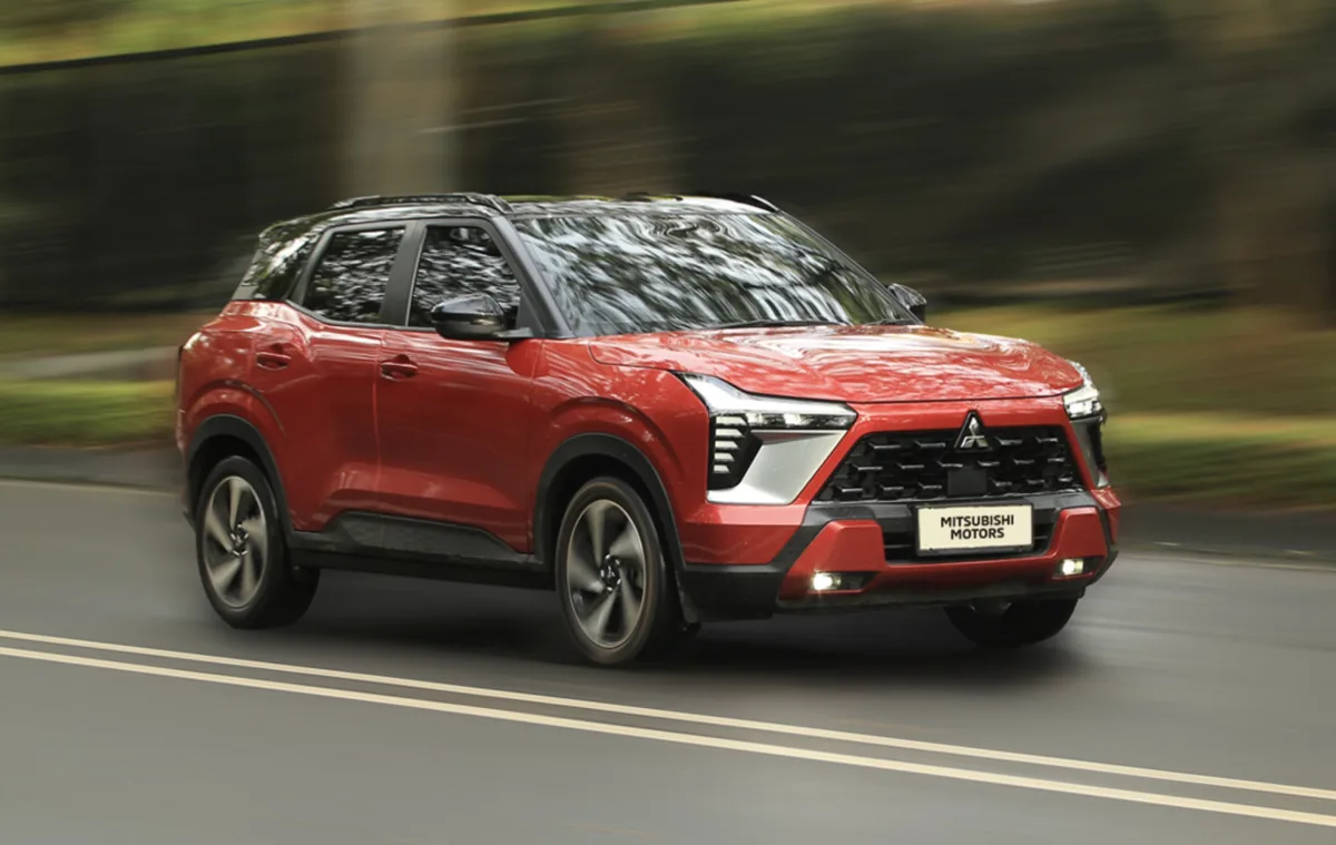 Mitsubishi Xforce ICE vs Hybrid: Mana Paling Worth It untuk Harian?