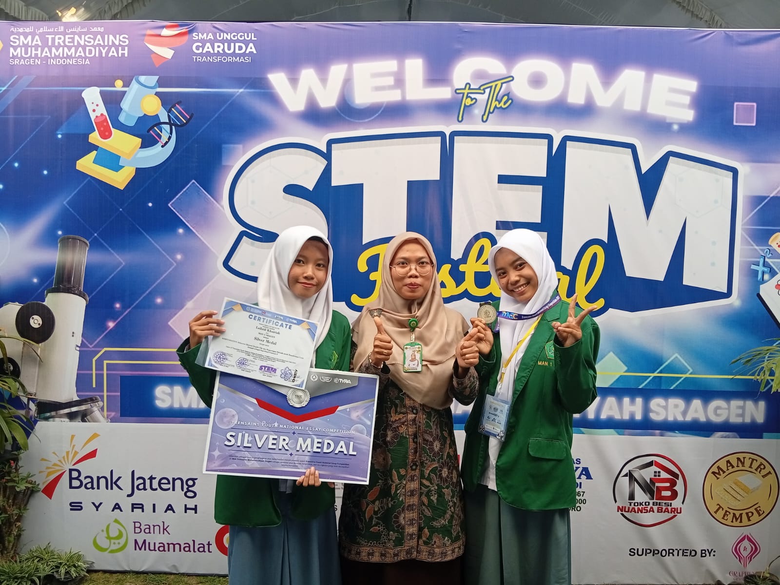 Dari LaborLink ke AnaRice: Inovasi Siswa yang Menyentuh Masalah Nyata