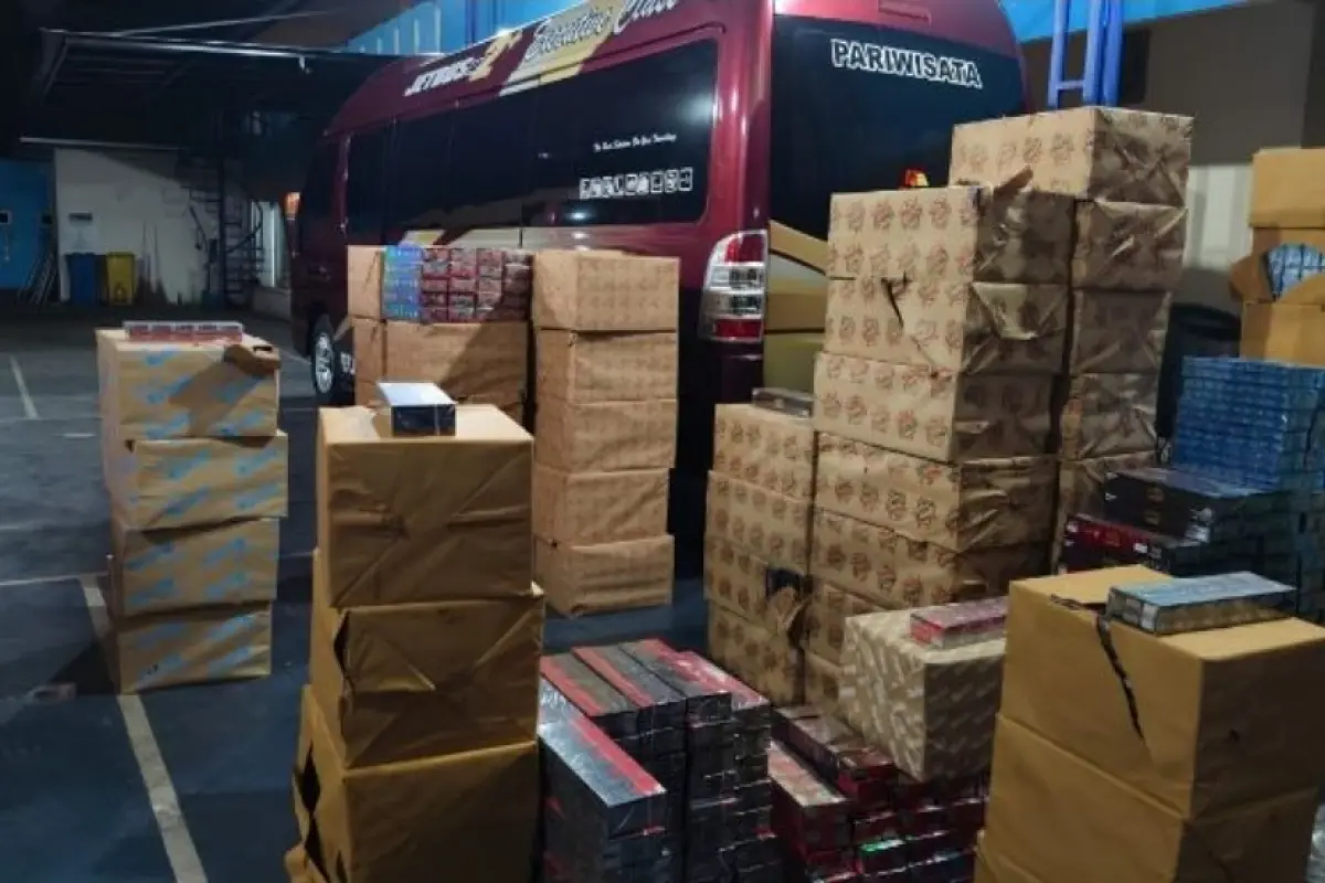 Jaringan Rokok Ilegal Menggeliat, Bea Cukai Menekan dari Jalur Darat