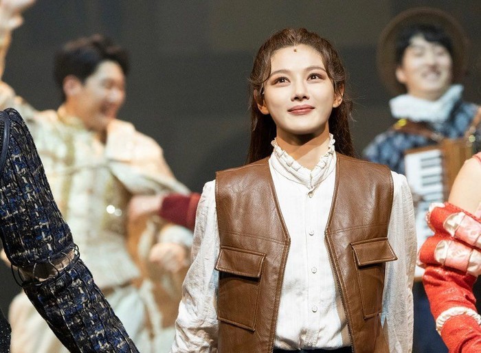 Kim Yoo Jung dan 100 Days of Deception: Emosi Berlapis Seorang Mata-mata