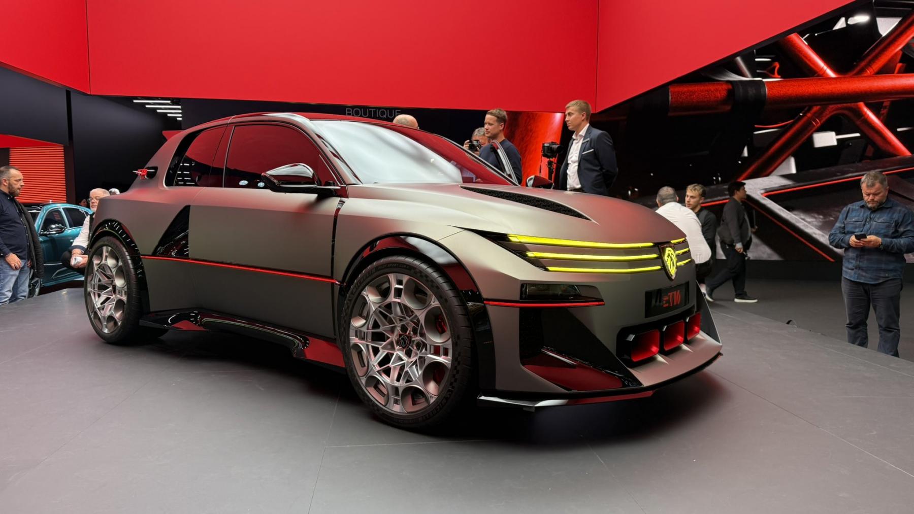 Paris Motor Show: Nostalgia Eropa Vs Serbuan EV China