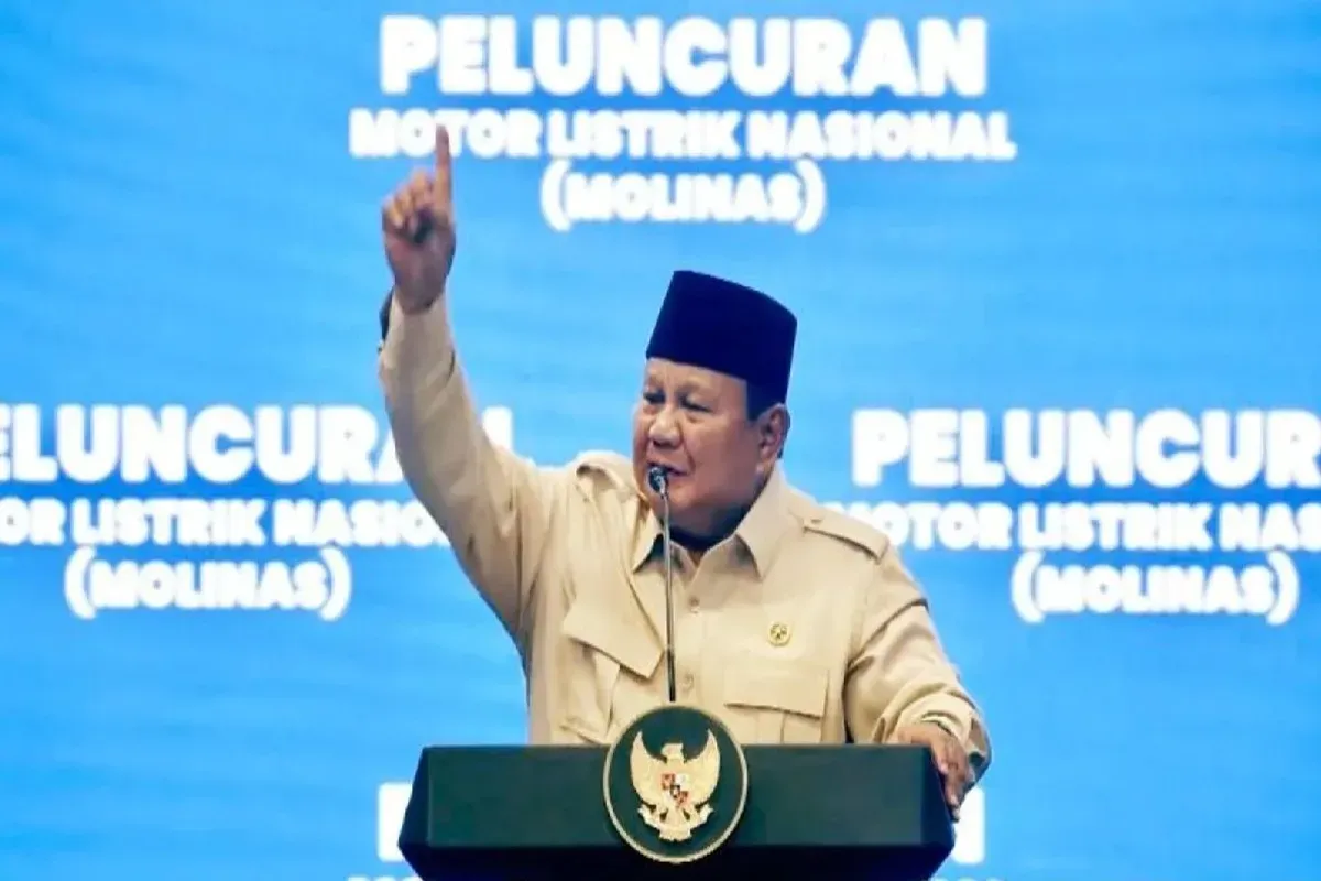 Rapor Merah Kinerja Pemerintah dan Turunnya Kepuasan Publik