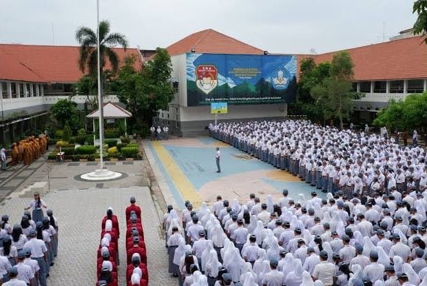 Sekolah Tutup Akibat Kabut Asap: Ujian Serius bagi Pembelajaran Jarak Jauh