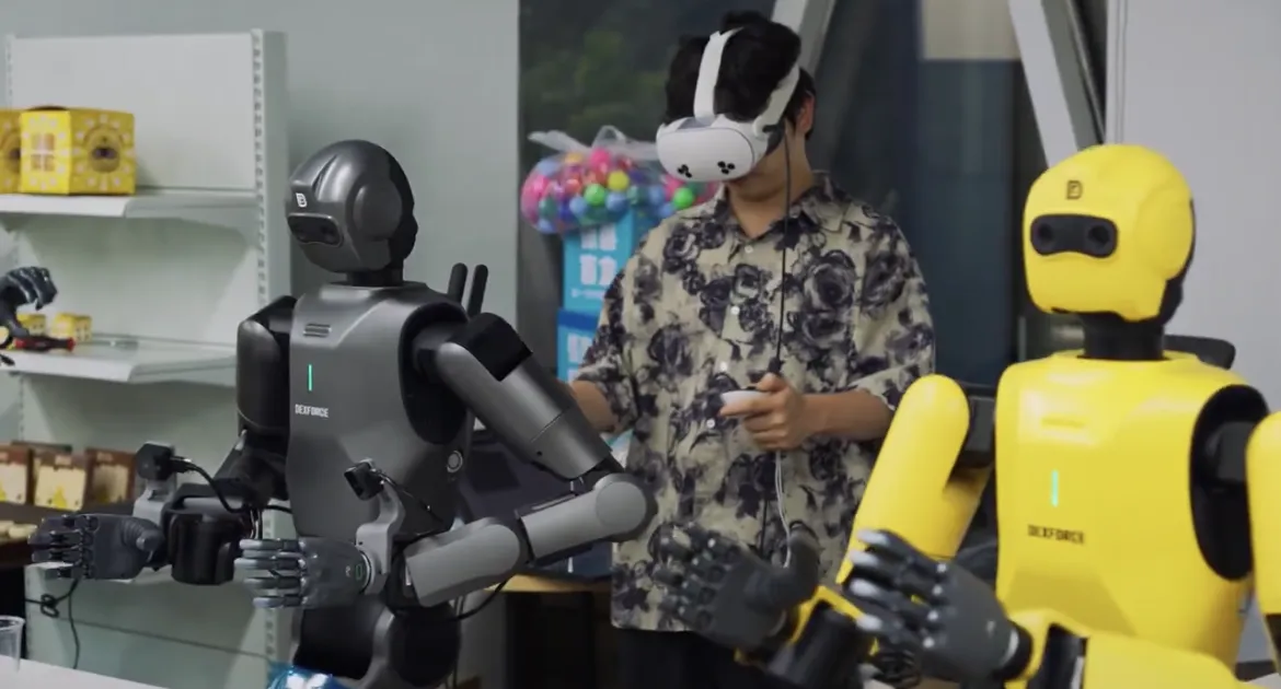 Dari Simulasi Virtual ke Hotel Nyata: Cara Baru Melatih Robot Humanoid
