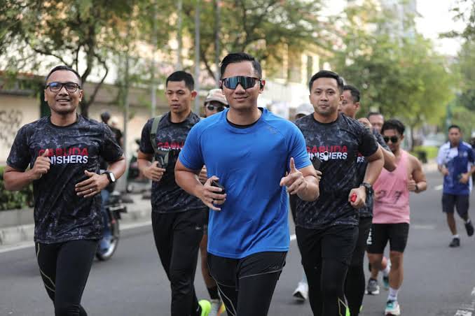 5.500 Pelari Padati Simpang Lima: AHY Run Jateng dan Ledakan Event Lari Kota