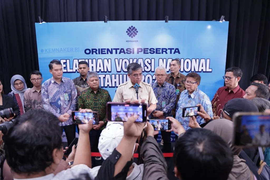 Mengapa Portofolio Kerja Lebih Berharga daripada Sertifikat Pelatihan Vokasi