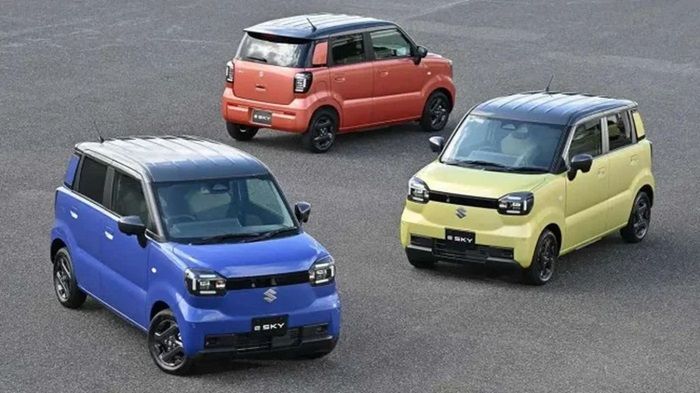 Suzuki e-Sky vs BYD Atto 1: Mobil Listrik Murah Mana yang Lebih Masuk Akal?