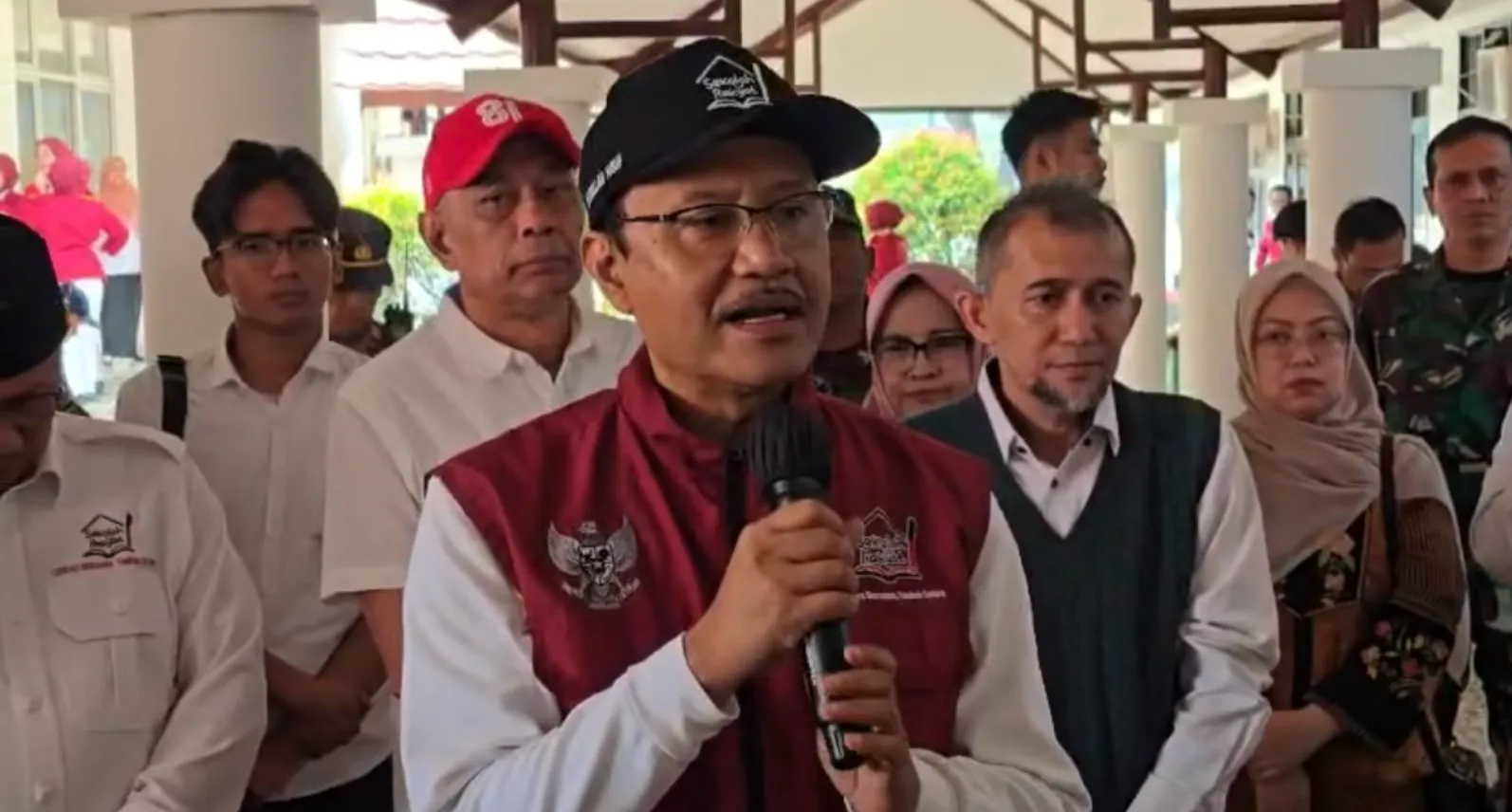 Dua Jalur Masa Depan Lulusan Sekolah Rakyat