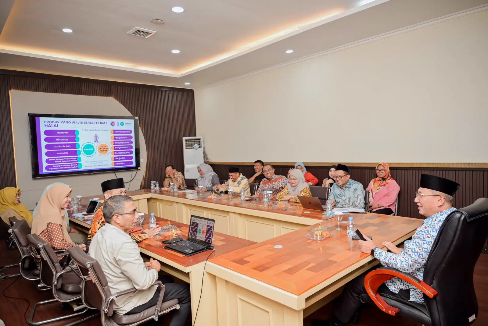 Sertifikasi Halal Wajib Meluas ke Produk Non-Makanan: Siapa Harus Bersiap?