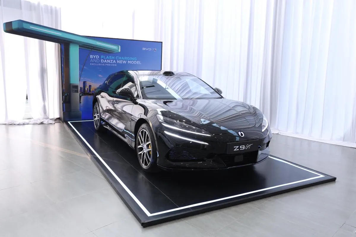 Flash Charging 5 Menit BYD: Mengubah Cara Kita Mengisi EV