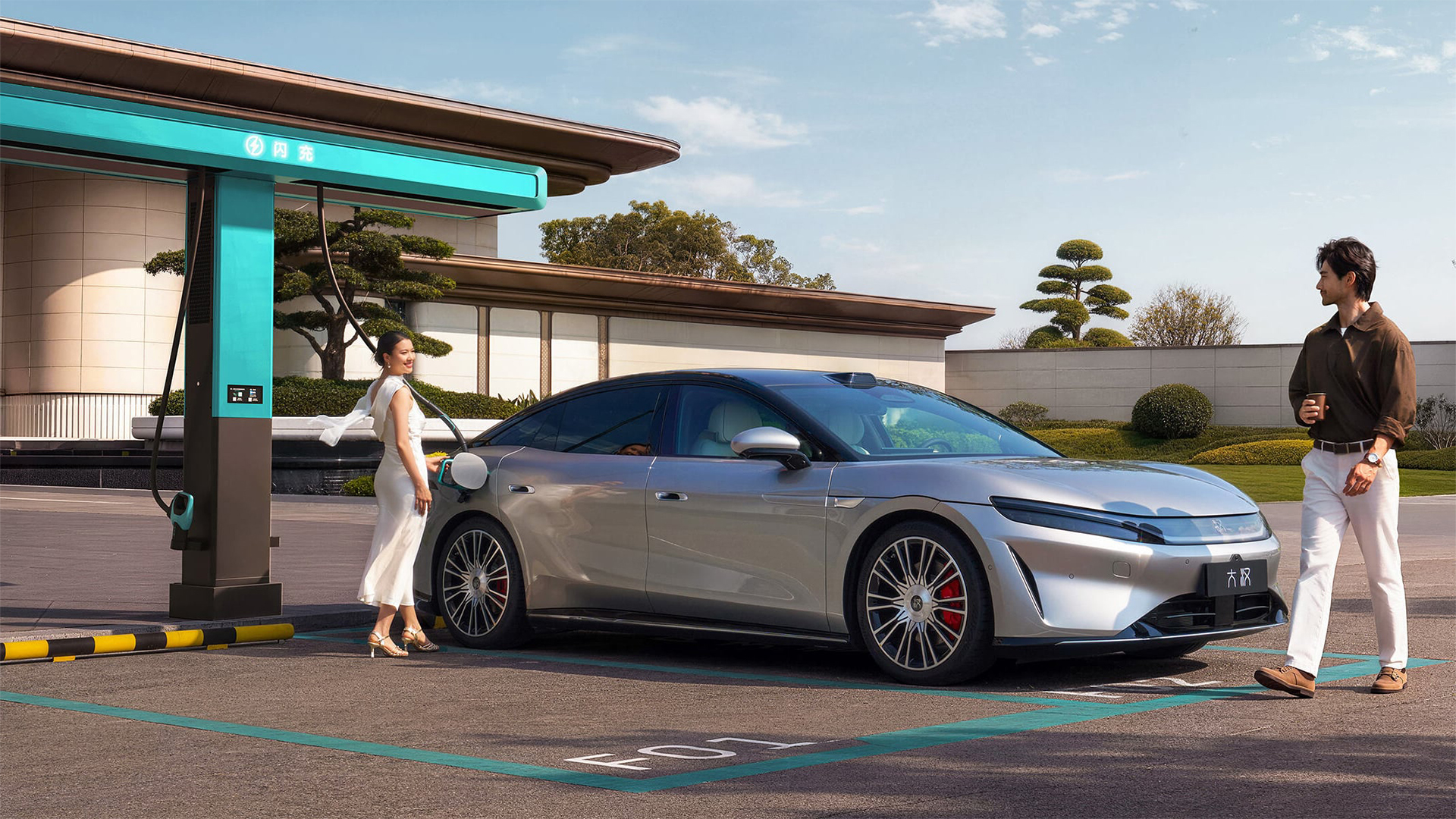 BYD Da Han EV: Sedan Listrik Flagship 1.000 km dan Flash Charging 9 Menit