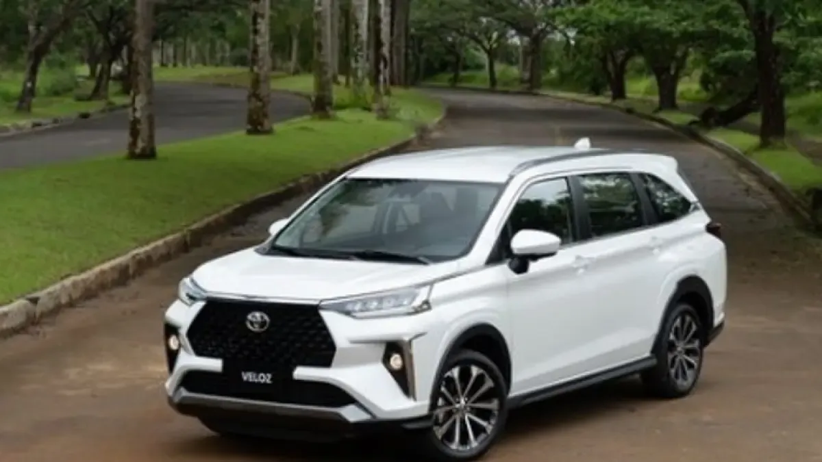 Toyota Veloz Hybrid: MPV Irit 29 km/L dengan ADAS
