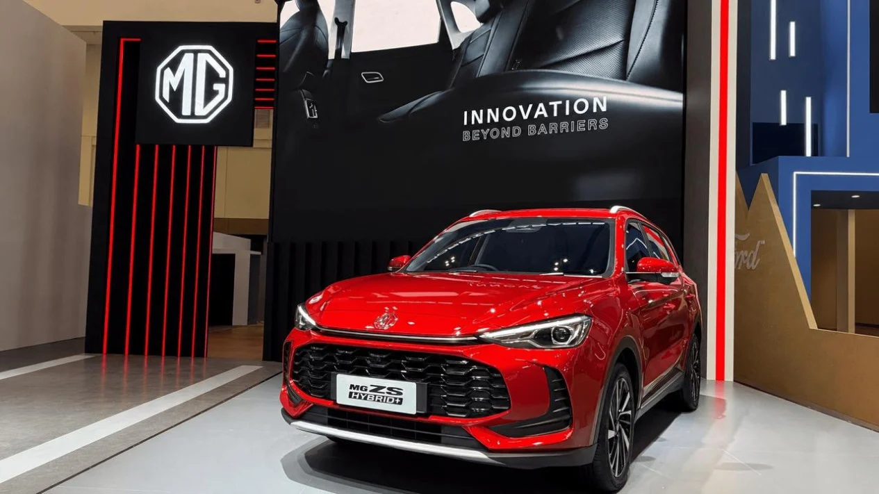 MG ZS Hybrid+ Resmi Diserahkan: Harga, Garansi, dan Posisi di Segmen SUV Hybrid