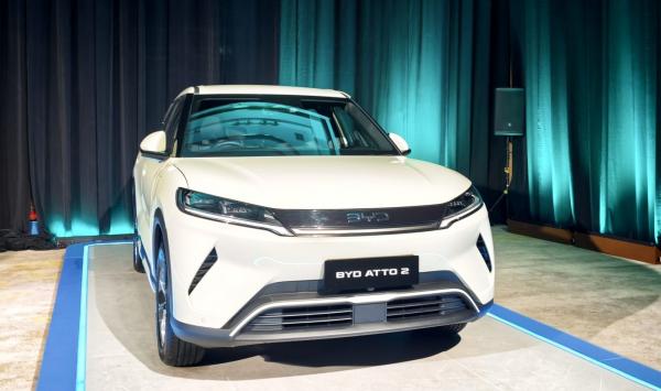 BYD Flash Charging Masuk ke M6 dan Atto 2: Revolusi Pengisian 5 Menit