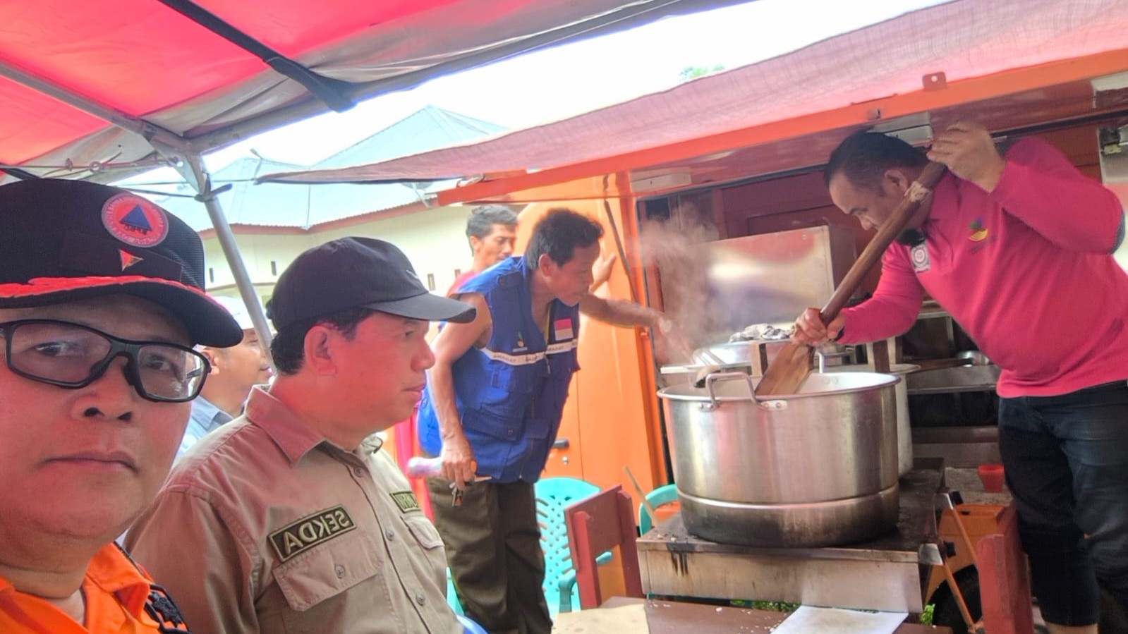 Respons Darurat Banjir dan Tanah Longsor di Pesisir Selatan