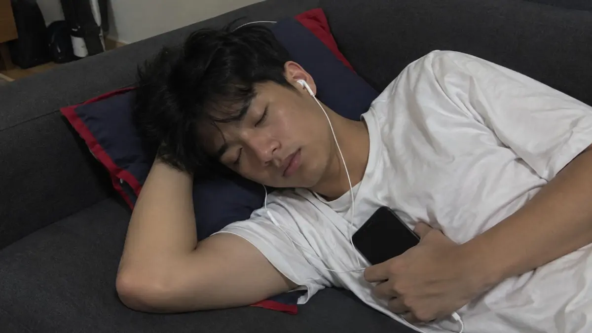 Musik Sebelum Tidur: Panduan Ilmiah untuk Tidur Lebih Nyenyak