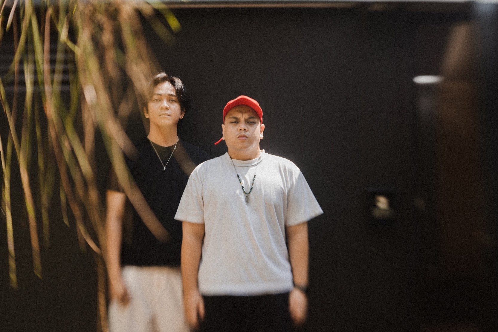 Tiga Musisi Indie Pop Menyanyikan Keintiman Lewat Single Mellow