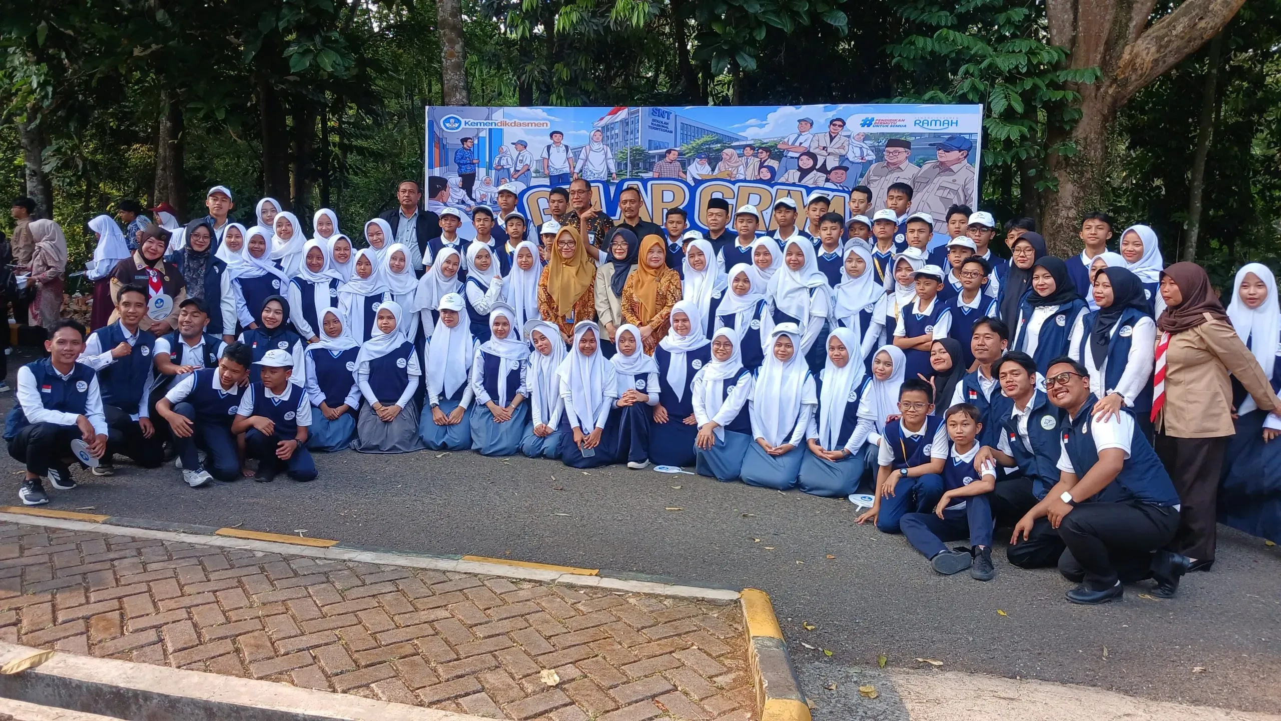 Sekolah Nasional Terintegrasi dan Lompatan Pembelajaran Berbasis Teknologi