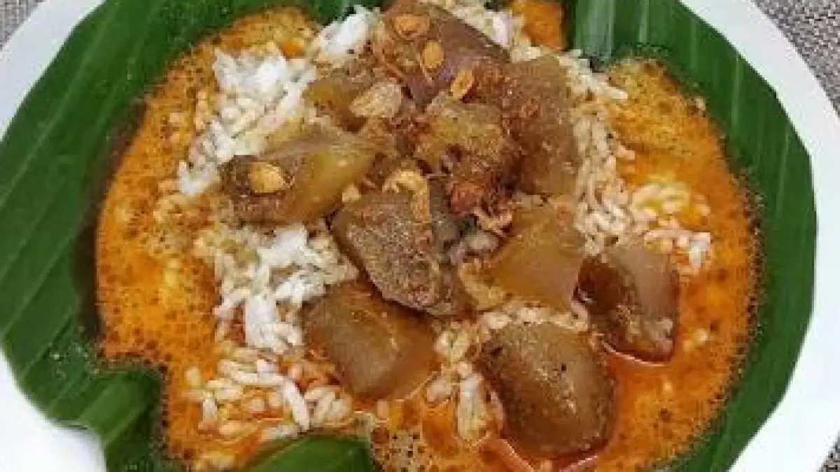 Jajanan Tradisional Terancam Punah: Inovasi atau Nostalgia Belaka?