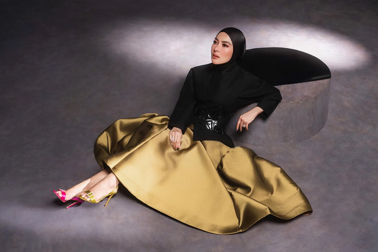 Syahrini Kembali dengan “Kau Yang Utama”: Strategi Comeback yang Terukur