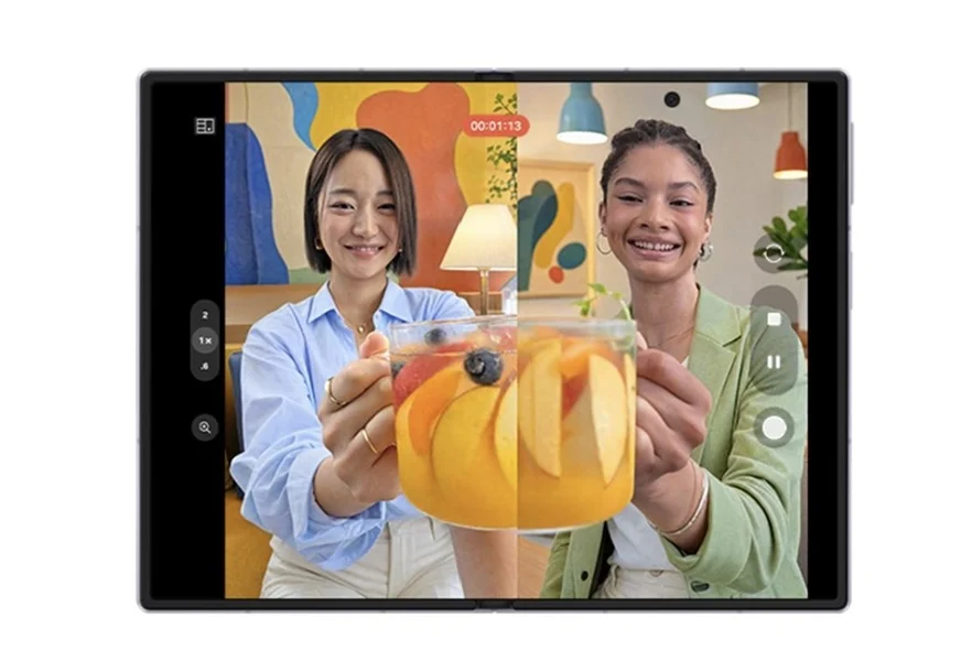 Ponsel Lipat dengan Kamera Dual Layar: Apakah Galaxy Z Fold8 Mengubah Cara Konten Kreator Bekerja?